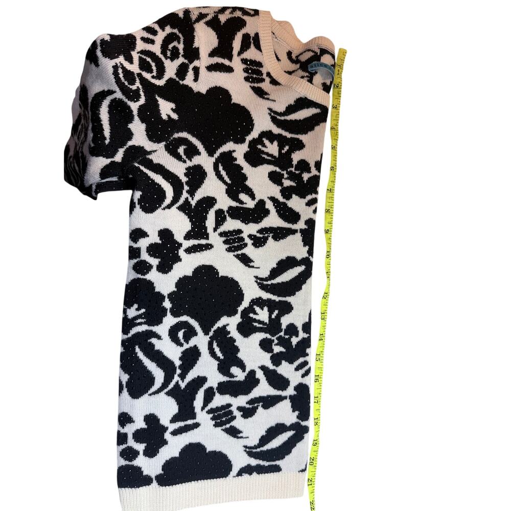 Alice + Olivia 100% Wool Leopard Print Sweater Black White Animal Print Size S - Picture 6 of 12